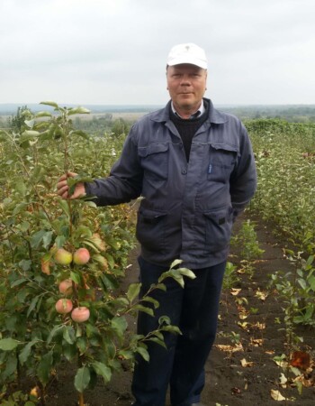Александр Викторович